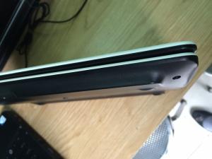 ASUS X451CA I3 3217U Ram 4g cạc HD Grapit 4000 pin 3 tiếng màu trắng
