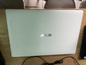 ASUS X451CA I3 3217U Ram 4g cạc HD Grapit 4000 pin 3 tiếng màu trắng