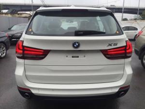 BMW X5 2017, màu trắng, nhập khẩu, tặng trước bạ khủng!