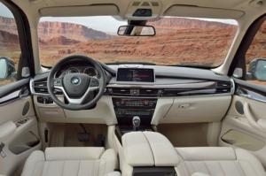 BMW X5 2017, màu trắng, nhập khẩu, tặng trước bạ khủng!