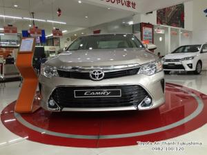 Salon Toyota Sài Gòn bán xe Toyota Camry 2018 giá rẻ tại TPHCM - liên hệ đến 0982 100 120 để nhận tư vấn mua xe, báo giá, tham gia chương trình lái thử cùng nhiều chương trình ưu đãi mua xe khác