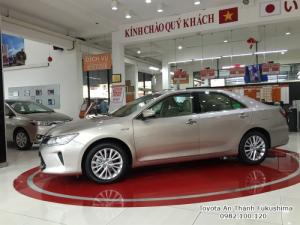 Ưu đãi lớn Toyota Camry 2.0E 2018 màu đen, hỗ trợ mua trả góp xe Camry từ Đại lý Toyota 100% vốn Nhật - Toyota An Thành Fukushima