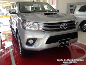 Đại lý xe Toyota chính hãng tại TPHCM chuyên bán dòng xe bán tải Hilux nhập khẩu từ Thái Lan
