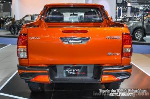 Xe bán tải Hilux trả góp ở HCM được phân phối tại Đại lý Toyota 100% vốn Nhật - Toyota An Thành Fukushima