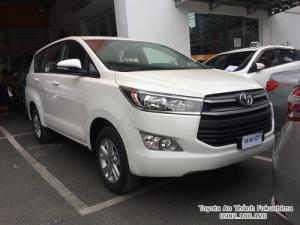 Toyota Innova 2018 số tự động màu đồng ánh kim mới đã có mặt tại Đại lý Toyota 100% vốn Nhật - Toyota An Thành Fukushima, gọi đến 0982 100 120 để đặt lịch xem xe, lái thử xe Innova
