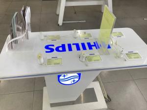 Bán bàn trải nghiệm, tủ, bàn cũ