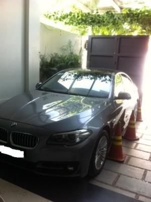 Bán BMW 520i model 2014 Facelift, màu Ghi, 33.000 km, SX và đk 11/2013. Giá rẻ