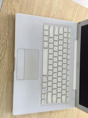 Macbook 13inch MB402LL/A