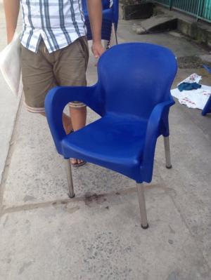 Ghế nhựa nữ hoàng giá rẻ