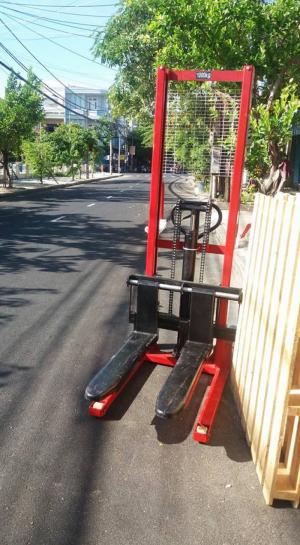 Xe nâng tay rao vặt quảng nam,xe nâng giá rẻ