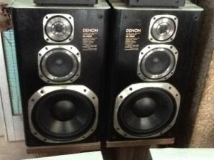 Bán chuyên Loa Denon SC-R88 hàng bãi tuyễn chọn từ nhật về , đẹp .