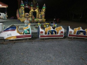 Không người trông coi cần sang khu vui chơi thiếu nhi