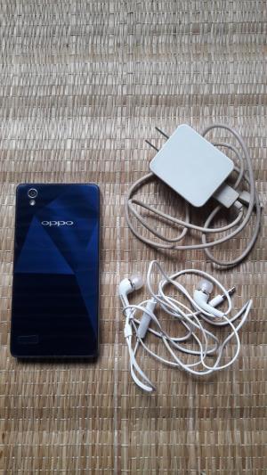 OPPO Mirror 5 xanh sapphire - Màn hình 5''