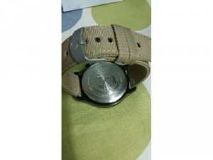 - Đồng hồ Timex Men's Expedition Field Chrono Black/Tan Canvas Strap Watch