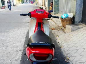 Cần bán con Xipo màu đỏ trắng