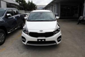 KIA RONDO xe đẹp, giá hợp lý