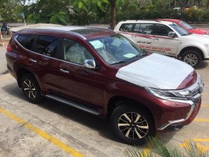 mitsubishi pajero sport all new xe nhập thái lan
Email: vinhsadaco@gmail.com