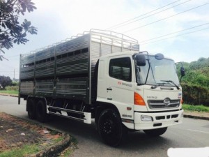 Bán xe Hino FL8JTSL 12,5 tấn chở gia cầm vay ngân hàng lãi suất rẻ - không thế chấp