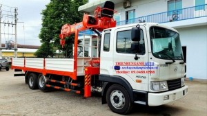xe tải HYUNDAI 3 chân gắn cẩu 7 tấn