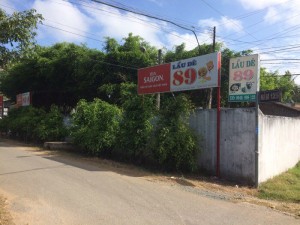 Sang đất và quán Karaoke