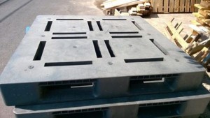 Pallet nhựa đà nẵng pallet rẻ khuyến mãi