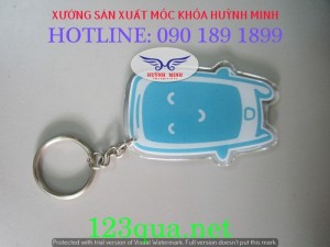 Xưởng sản xuất và gia công móc khóa mica, đổ keo, simili giá rẻ