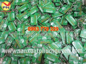 Xưởng sản xuất móc khóa, móc khóa mica, in móc khóa quà tặng giá rẻ