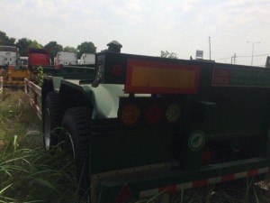 Sơmi Rơmooc 40 FEET 2 Trục Xương