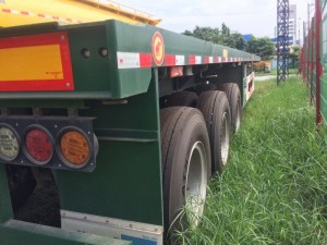 Sơmi Rơmooc 40 feet 3 Trục Sàn