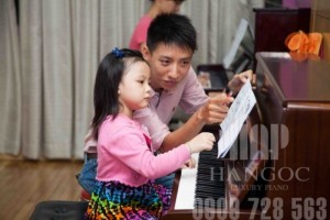 Tuyển sinh học Piano Trung tâm Âm nhạc Hà Ngọc quận 11