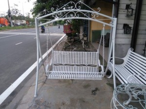 Ghế xích đu sắt đẹp, sang chảnh