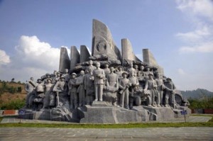 Tour Hà Nội - Sơn La - Mường Phăng - Điện Biên 3 ngày 2 đêm
