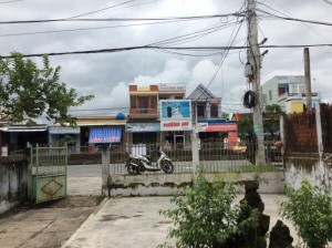 Bán đất và nhà
