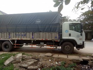 Cần bán xe Isuzu 15 tấn đăng ký năm 2015