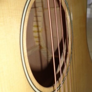 Bán đàn guitar giá rẻ biên hòa HD320