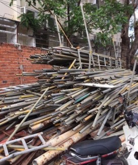Cần thanh lý số lượng lớn ống thép Fi49 nhập khẩu đã qua sử dụng, 15ngàn/kg