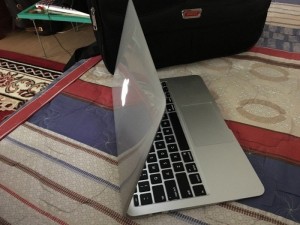 Bán macbook air 2015