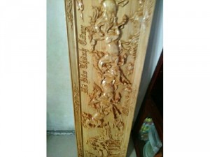 Hàng trang gỗ treo tường