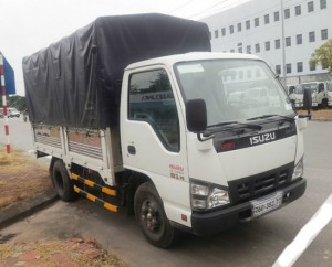 Xe tải Isuzu tải trọng 1.2 tấn thùng 3.6m – giá 345 triệu - Tặng 100% phí trước bạ