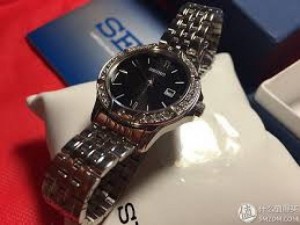 Đồng hồ nữ Seiko Sur861