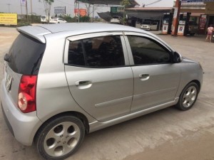 Cần bán Morning 2008 màu bạc - xe chất đăng ký lần đầu 2011