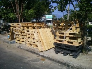 Giá sỉ rẻ cho pallet nhựa tại ĐÀ NẴNG