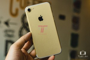 Skin nhôm xước gold - iphone 7