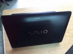 Laptop Sony SVF14 I3- 3217U