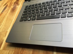Laptop samsung QX411, i5 2450, 4G, 750G, zin, giá rẻ