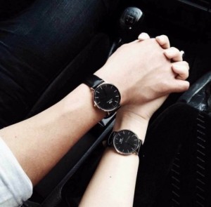 Set vòng và đồng hồ