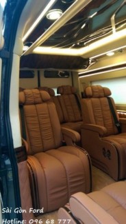 Giá xe Ford Transit Limousine. Sài Gòn Ford