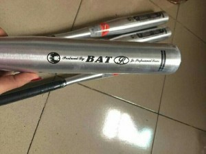 Dụng cụ tập luyện thể thao.....