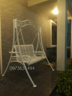 Ghế xích đu sắt chắc bền, đa dạng