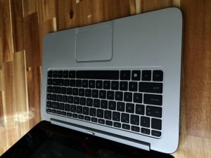 Laptop kim tablet Hp split 13 X2, i5 4202Y, 4G, ssd128G, pin 7h, giá rẻ